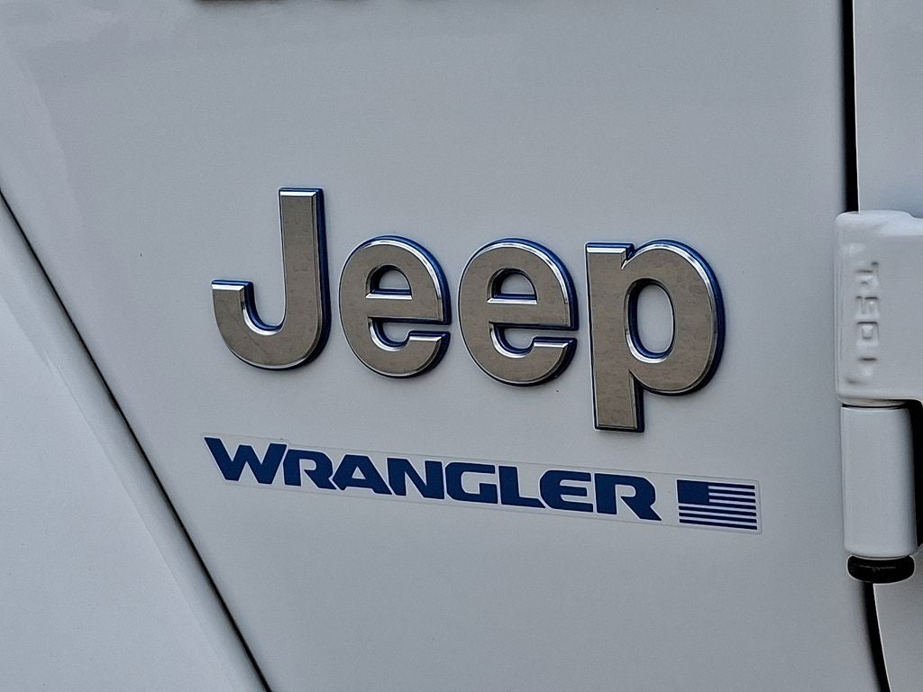 2024 Jeep Wrangler Sahara 4xe