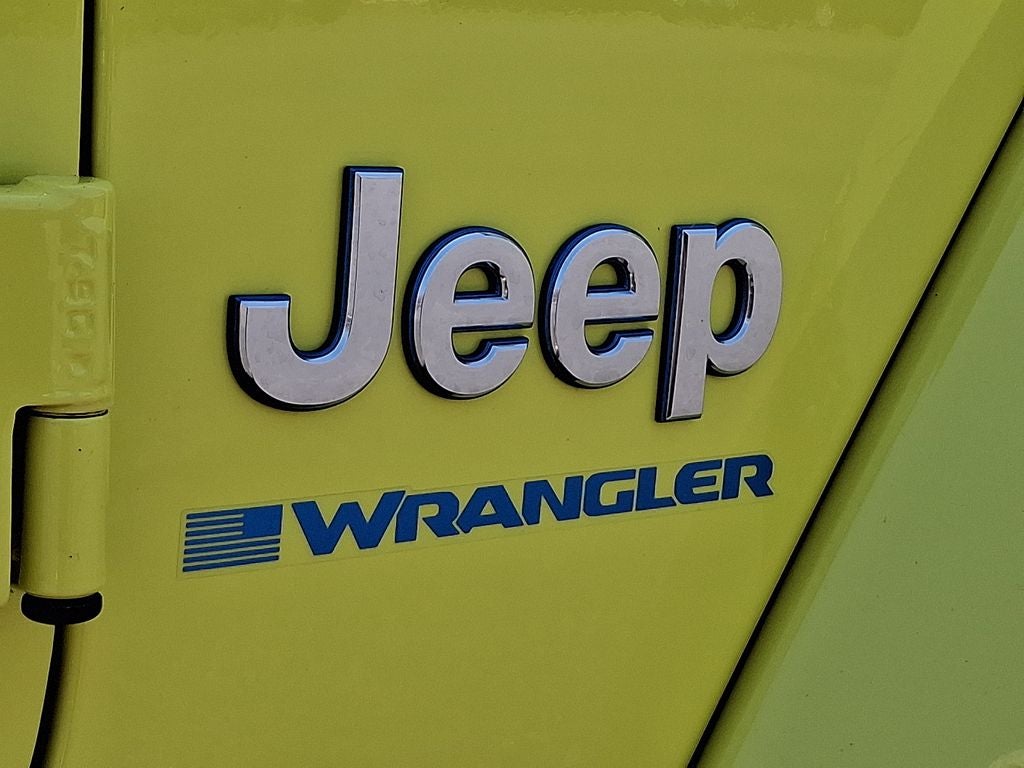 2024 Jeep Wrangler Sahara 4xe