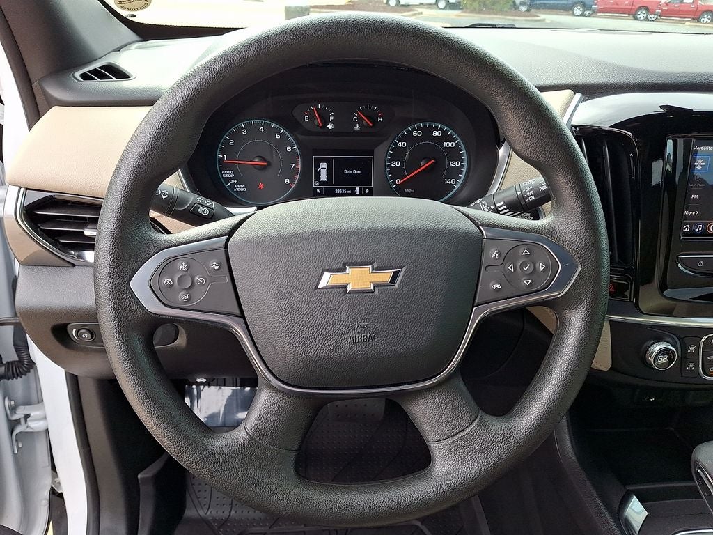 2023 Chevrolet Traverse LS