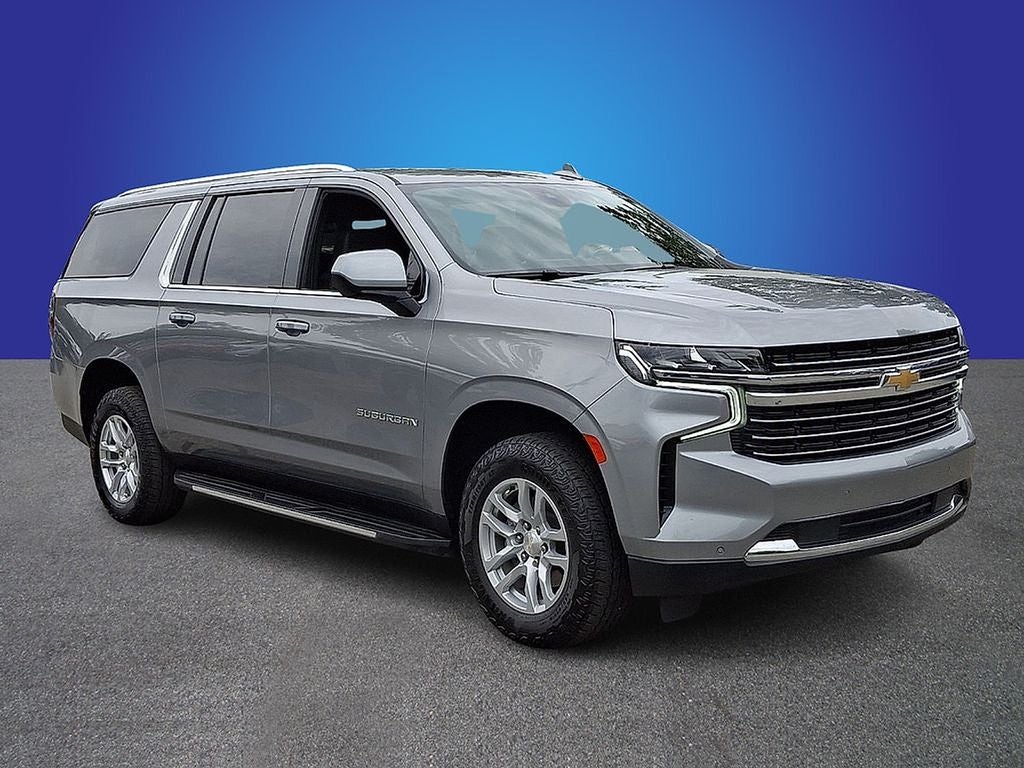 2023 Chevrolet Suburban LT
