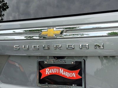 2023 Chevrolet Suburban LT