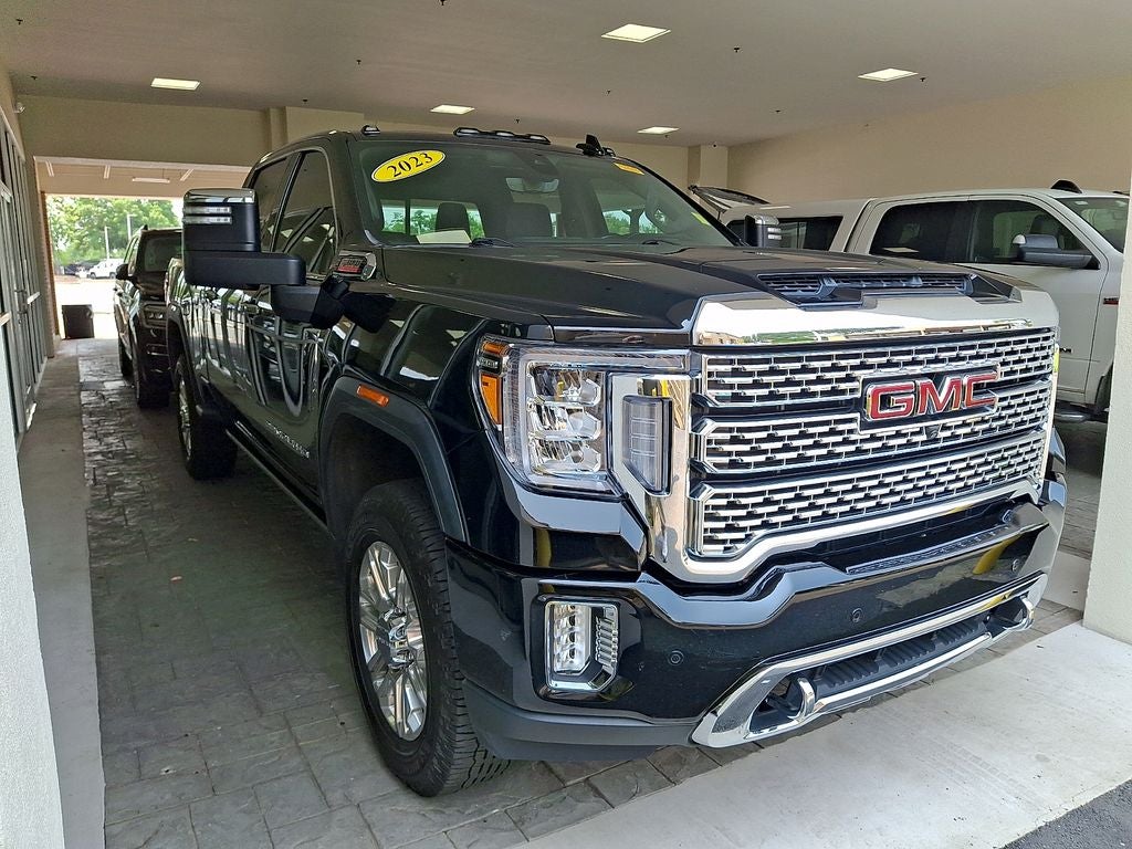 2023 GMC Sierra 2500HD Denali