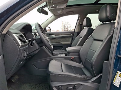 2022 Volkswagen Atlas 3.6L V6 SE w/Technology