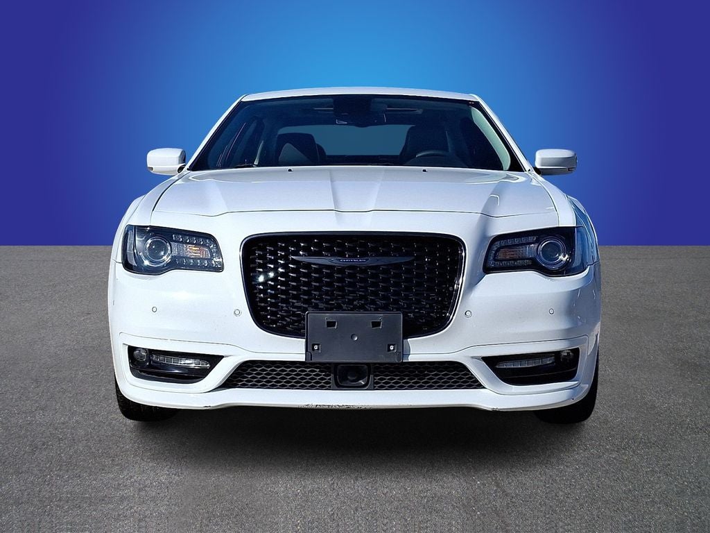 2023 Chrysler 300 Touring