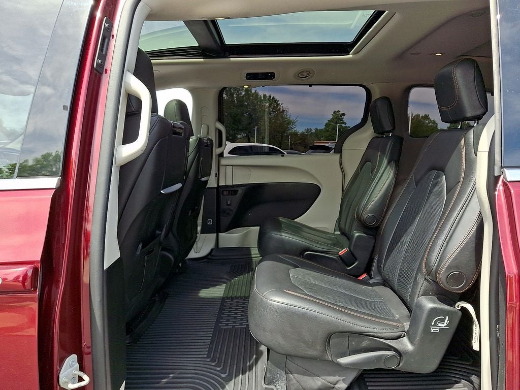 2019 Chrysler Pacifica Touring L Plus