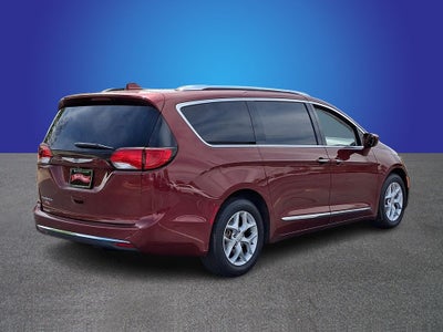 2019 Chrysler Pacifica Touring L Plus