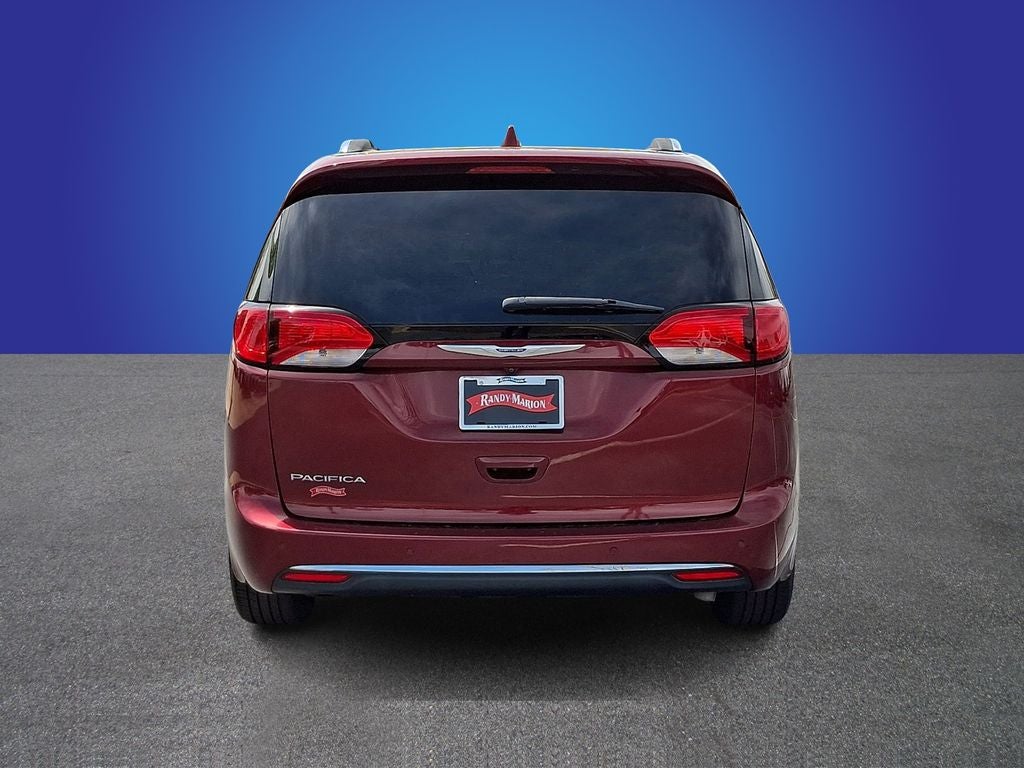 2019 Chrysler Pacifica Touring L Plus