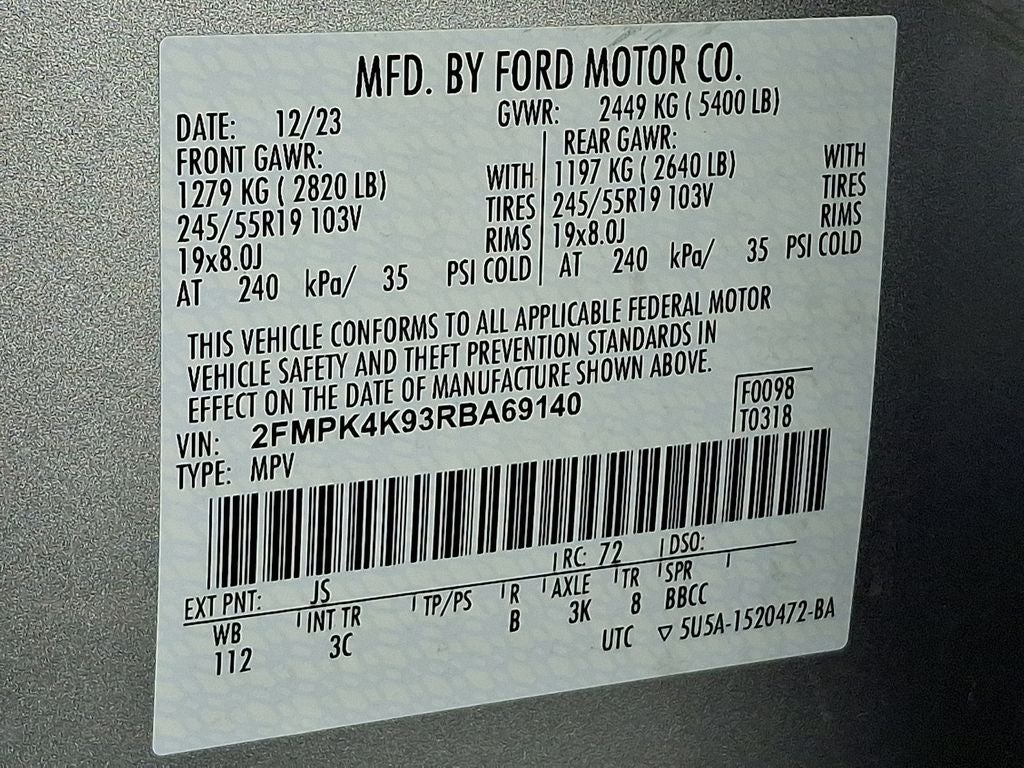 2024 Ford Edge Titanium