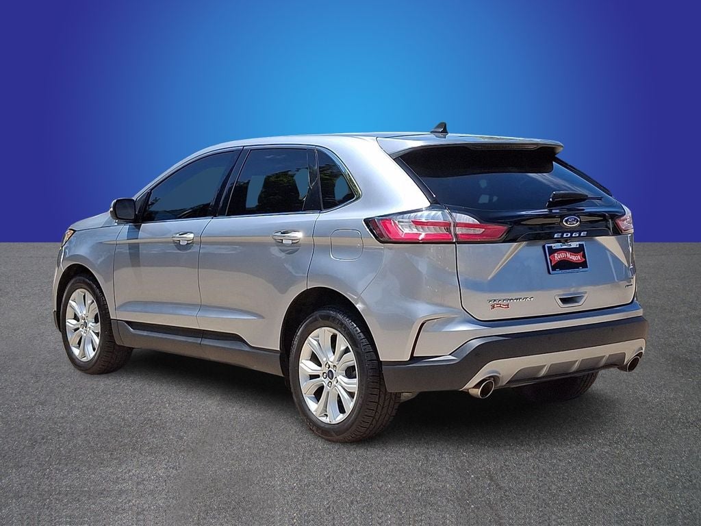 2022 Ford Edge Titanium