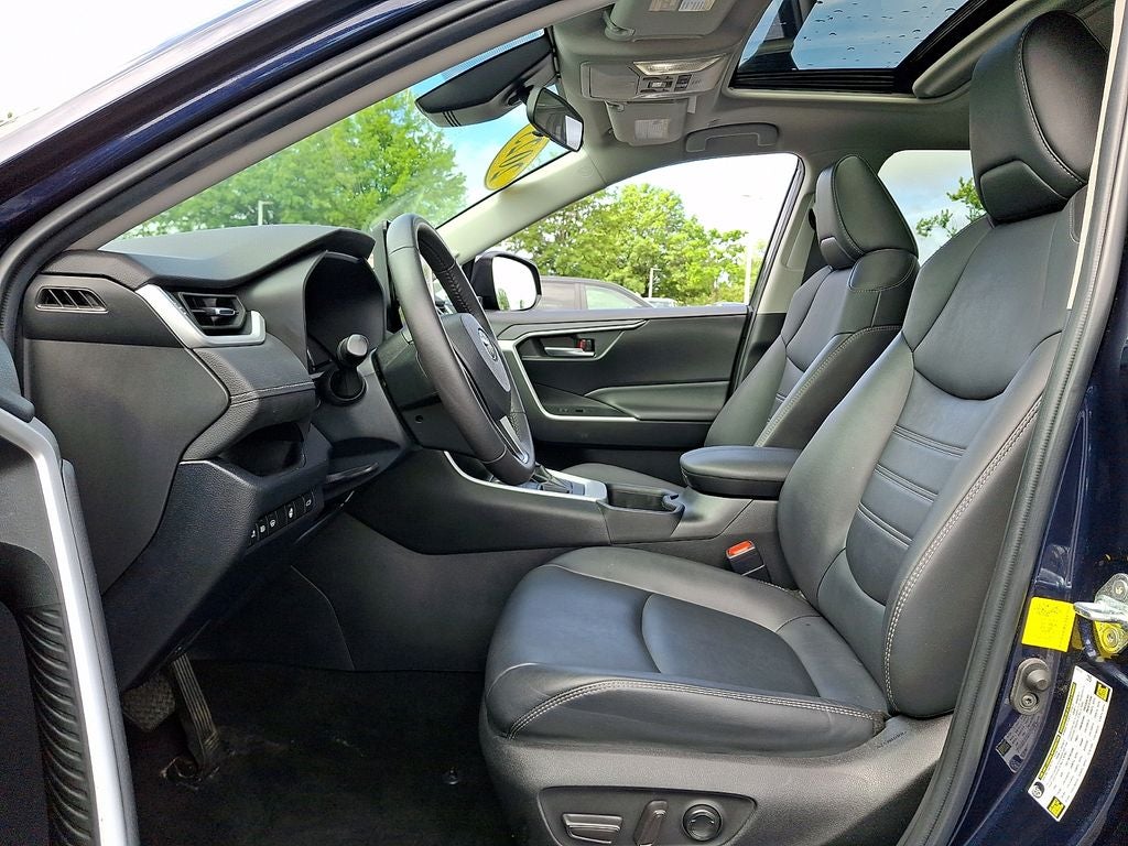 2023 Toyota RAV4 XLE Premium