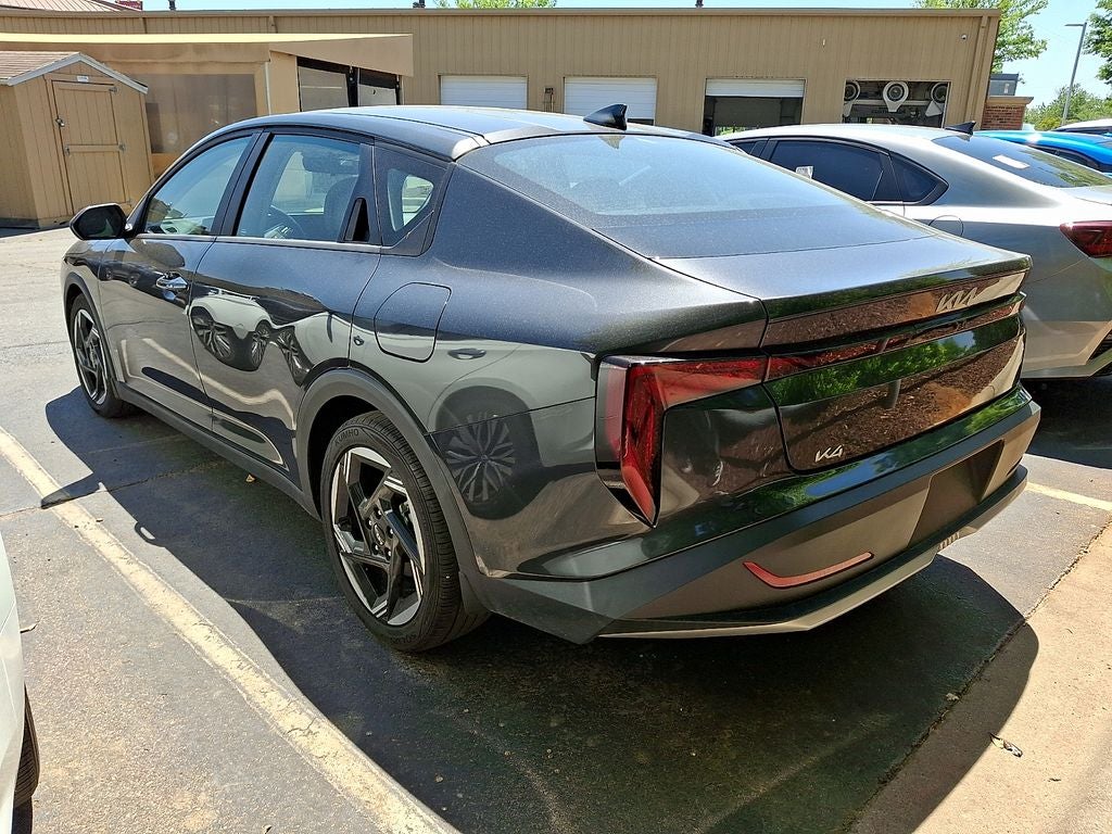 2025 Kia K4 EX