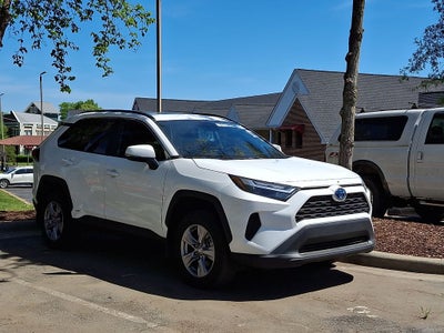 2024 Toyota RAV4 Hybrid XLE