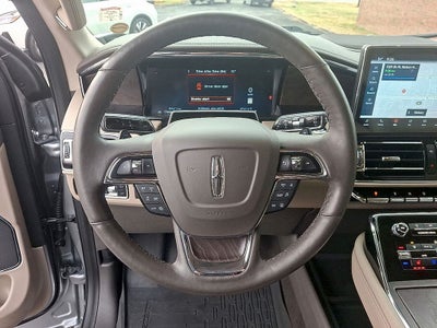 2024 Lincoln Navigator Premiere