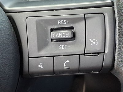 2024 Nissan Pathfinder S