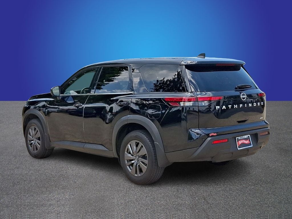 2024 Nissan Pathfinder S