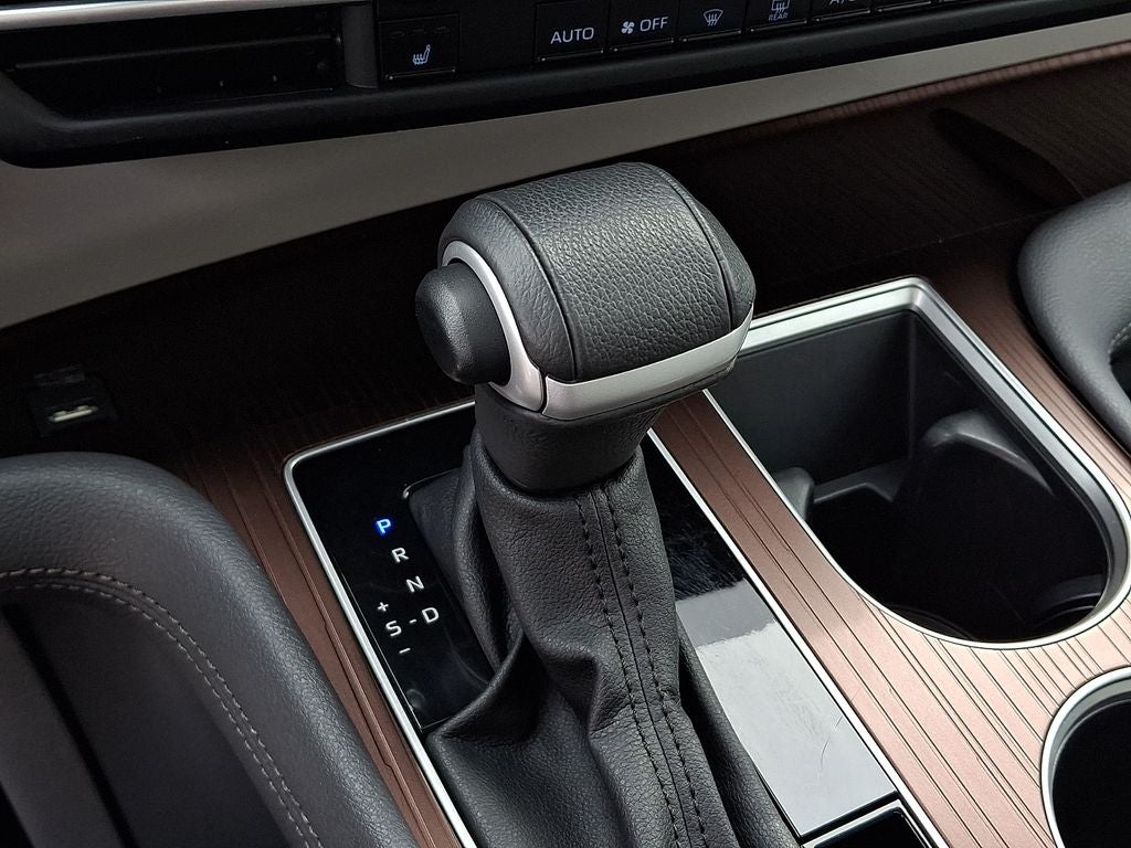 2023 Toyota Sienna XLE 7 Passenger