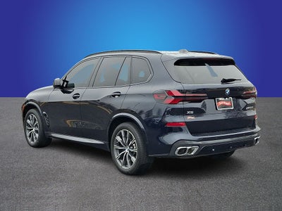 2025 BMW X5 M60i