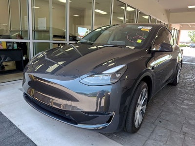 2024 Tesla Model Y Long Range