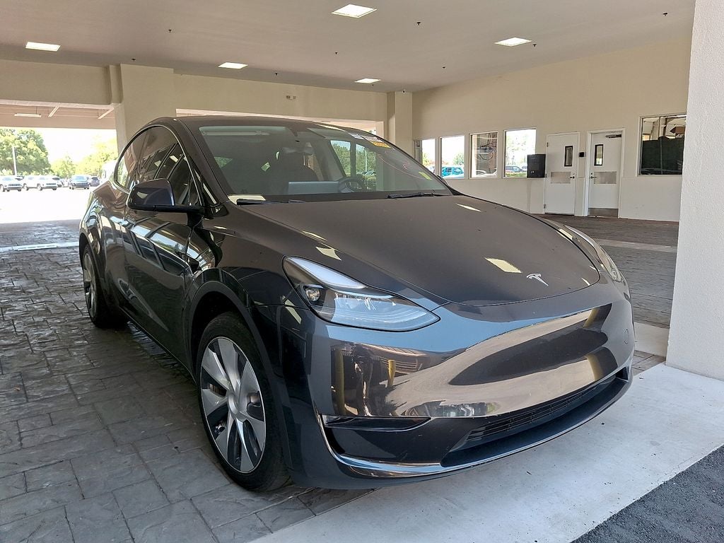 2024 Tesla Model Y Long Range