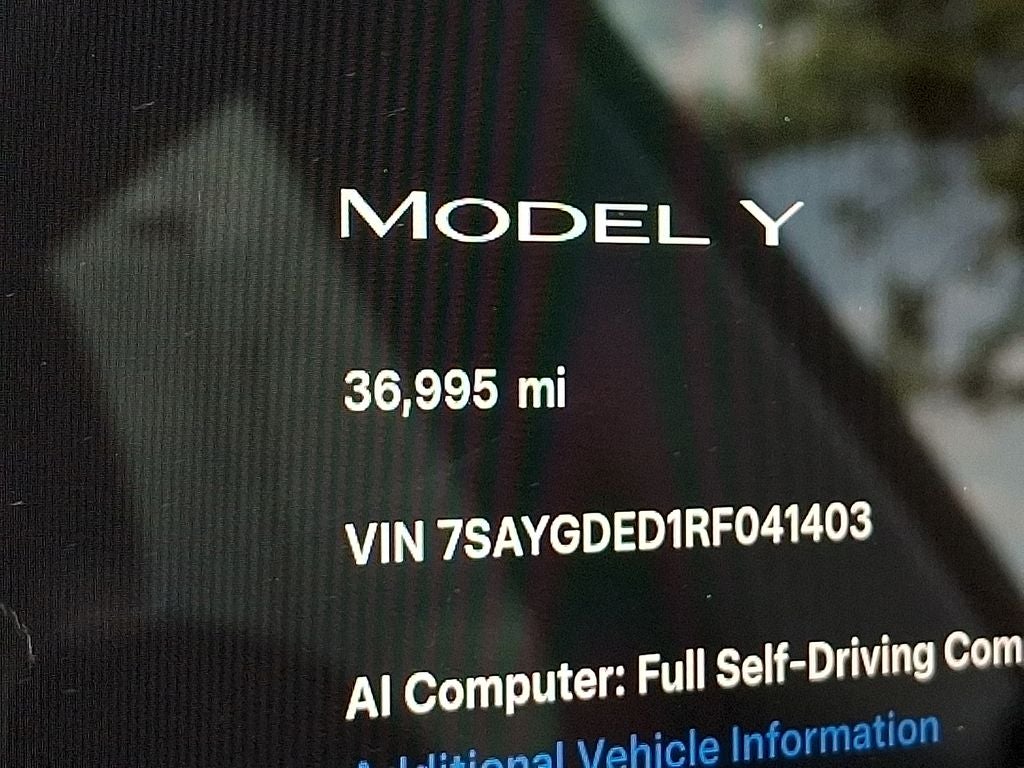 2024 Tesla Model Y Long Range
