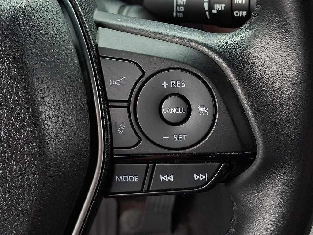 2023 Toyota Venza XLE