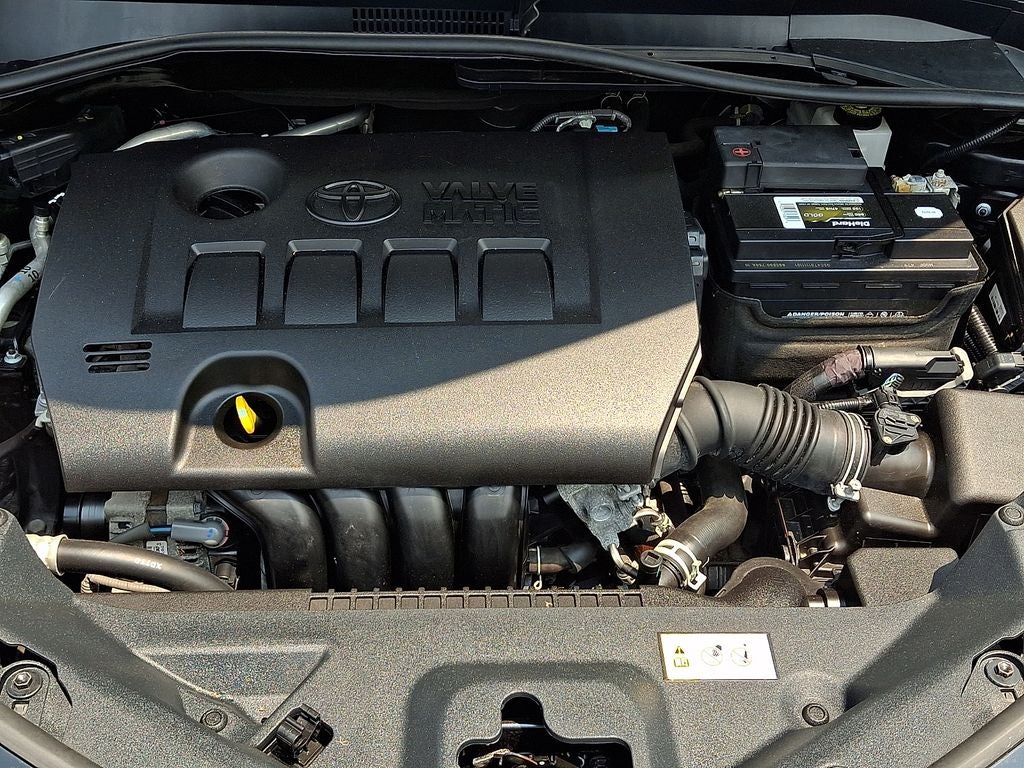 2022 Toyota C-HR XLE