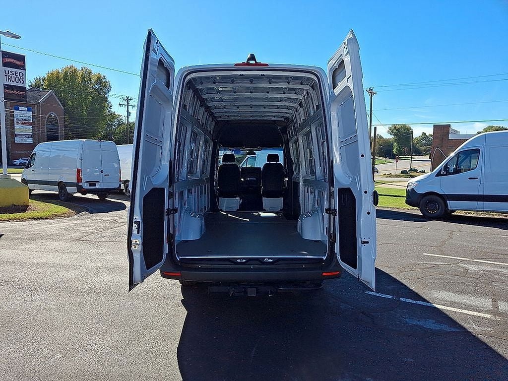 2025 Mercedes-Benz Sprinter 2500 High Roof