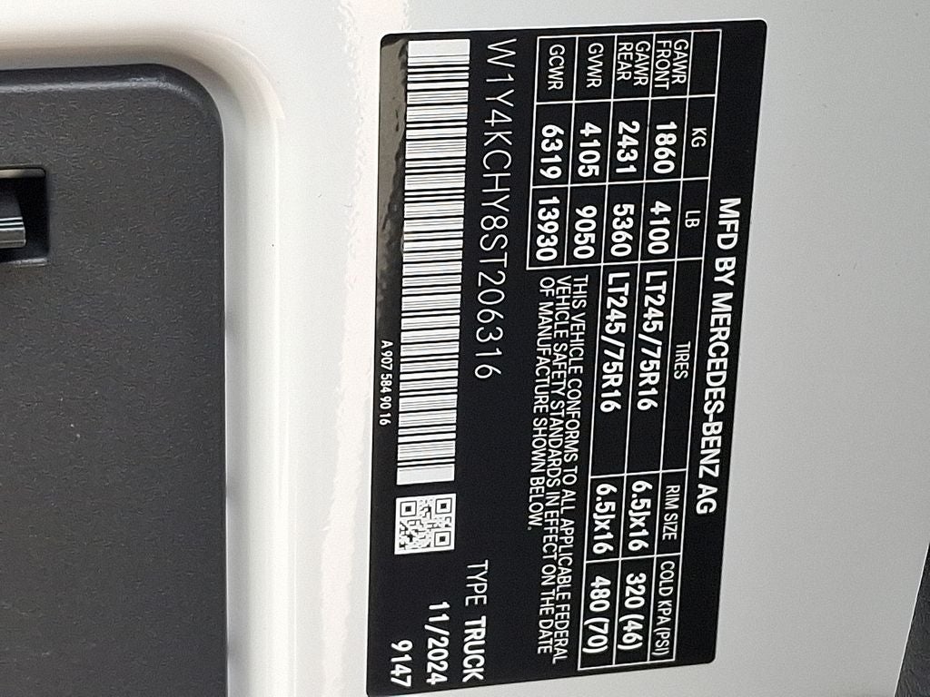 2025 Mercedes-Benz Sprinter 2500 Cargo 170 WB High Roof