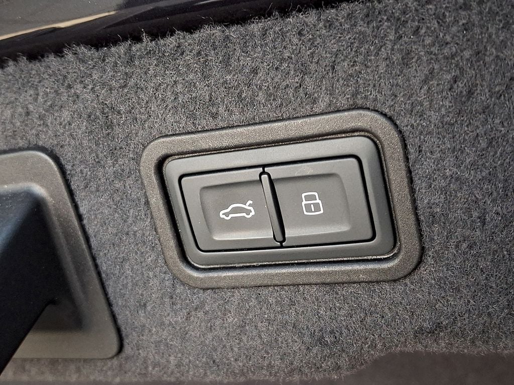 2021 Audi A8 4.0 LWB quattro L