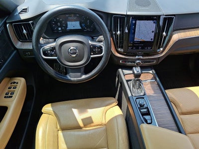 2021 Volvo XC60 T5 Inscription