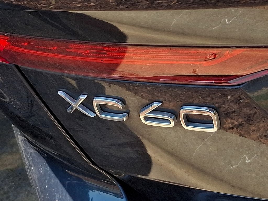 2023 Volvo XC60 B5 Core