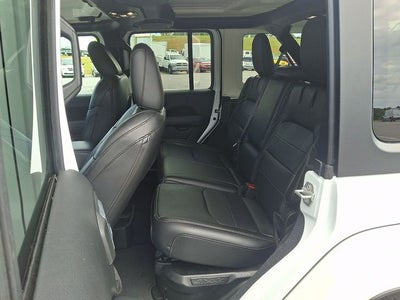 2023 Jeep Wrangler Sahara 4x4