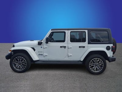 2023 Jeep Wrangler Sahara 4x4