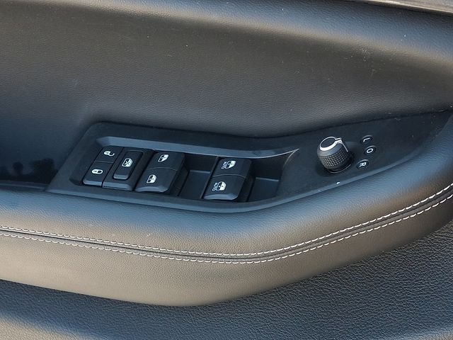 2022 Jeep Grand Cherokee Laredo 4x4