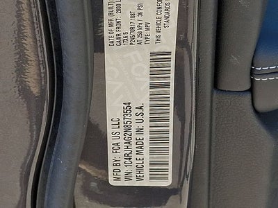 2022 Jeep Grand Cherokee Laredo 4x4