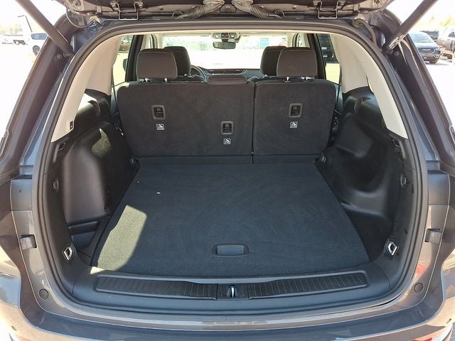 2022 Jeep Grand Cherokee Laredo 4x4