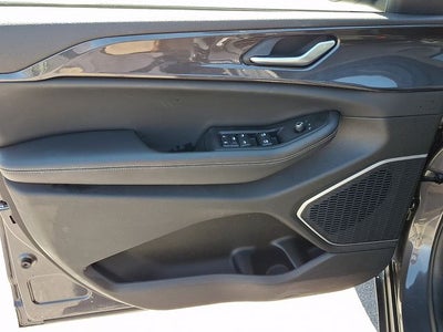 2022 Jeep Grand Cherokee Laredo 4x4