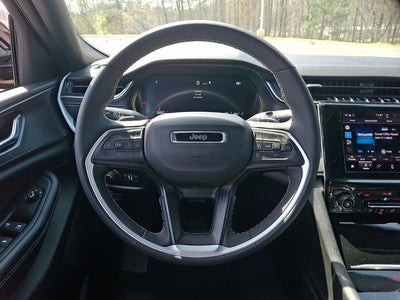2025 Jeep Grand Cherokee Altitude 4x4