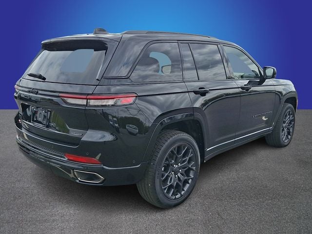 2025 Jeep Grand Cherokee Summit 4x4