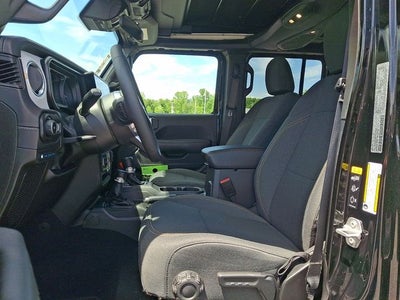 2025 Jeep Wrangler Sahara 4xe