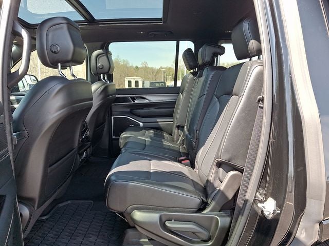 2024 Jeep Wagoneer Series II Carbide 4x4