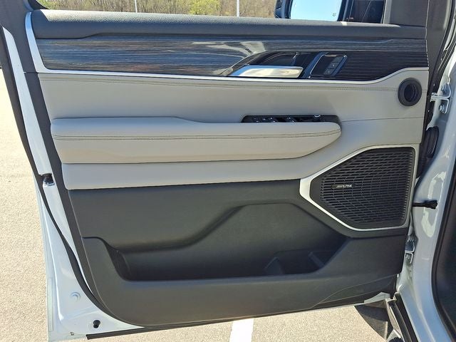 2022 Jeep Wagoneer Series III 4x4