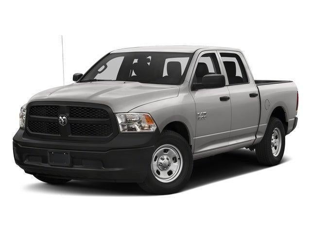 2017 RAM 1500 Tradesman Crew Cab 4x4 6'4' Box