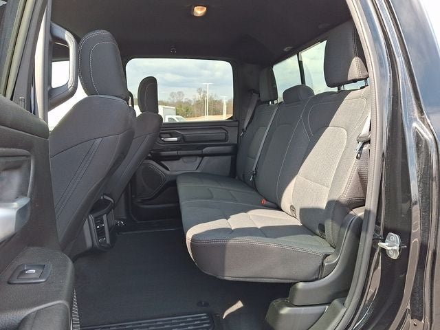 2023 RAM 1500 Tradesman Crew Cab 4x4 5'7' Box