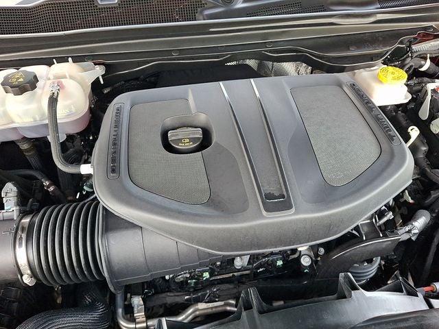 2025 RAM 1500 Laramie Crew Cab 4x4 5'7' Box