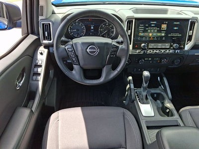 2025 Nissan Frontier Crew Cab SV 4x4