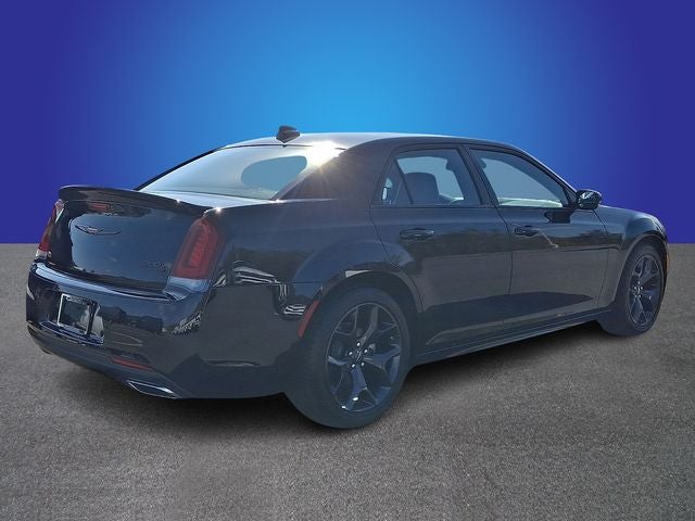 2023 Chrysler 300 300S
