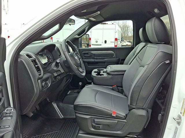 2024 RAM 2500 Tradesman Regular Cab 4x4 8' Box