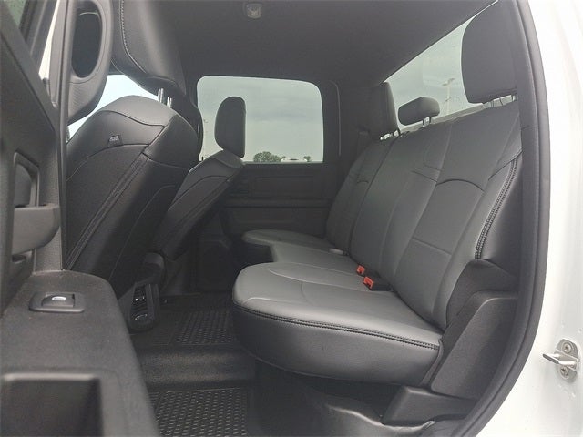 2023 RAM 2500 Tradesman Crew Cab 4x4 8' Box