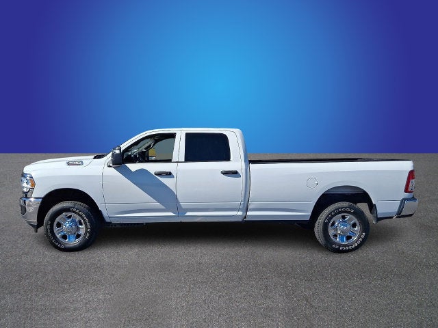 2023 RAM 2500 Tradesman Crew Cab 4x4 8' Box